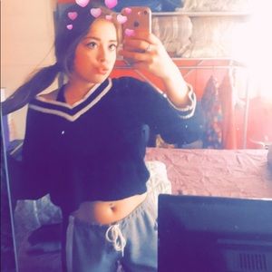 Meet your Posher, Avery